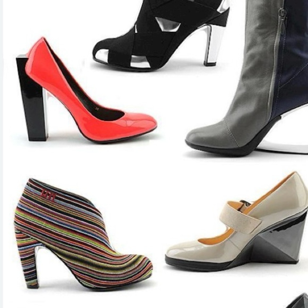 Un united nude shoes